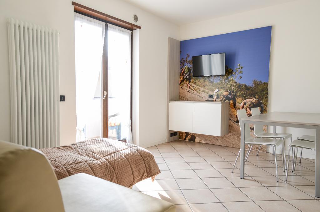 Residence Franca B&B Arco Ngoại thất bức ảnh