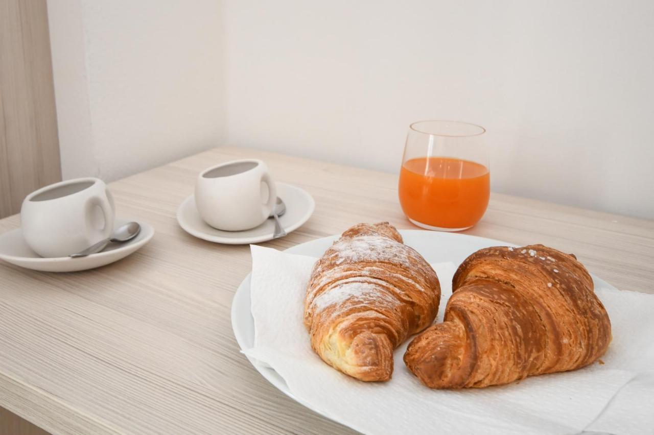 Residence Franca B&B Arco Ngoại thất bức ảnh