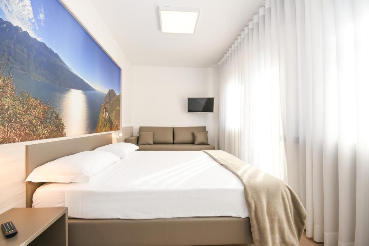 Residence Franca B&B Arco Ngoại thất bức ảnh